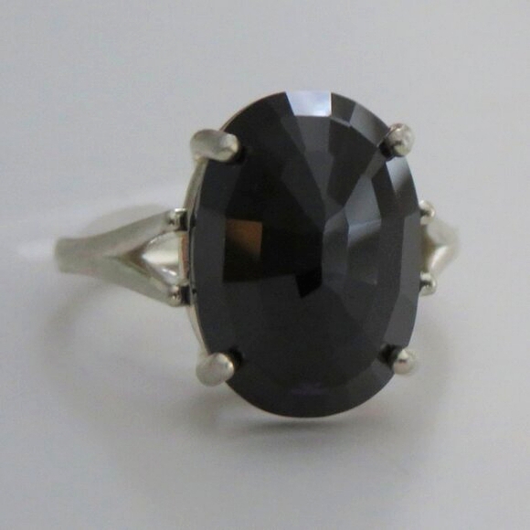 Natural Large Midnight Purple Spinel In Sterling Silver Ring, 9.94ct Size 8 - Picture 13 of 17